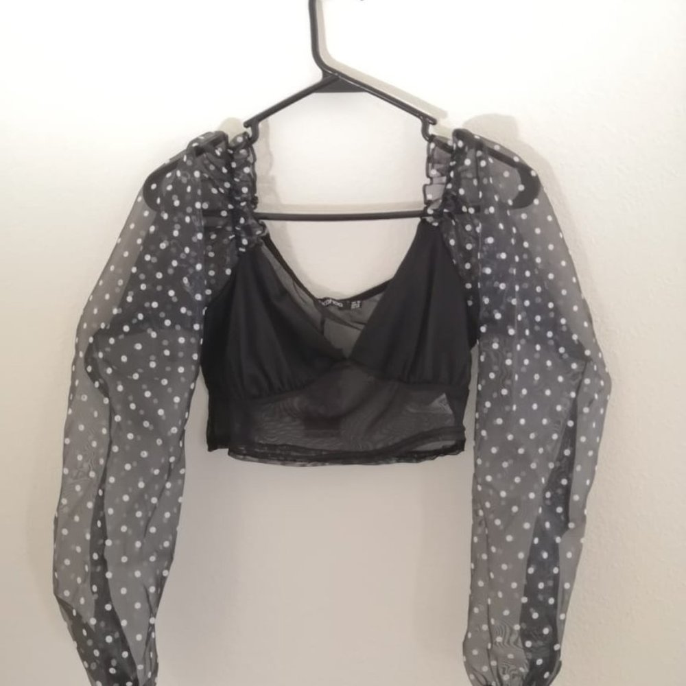 New Polkadot sleeve crop top